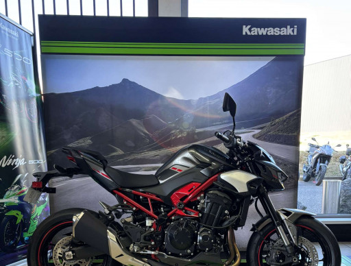 KAWASAKI z900 70kw  / 177.73€/MOIS* / DSN MOTOS 40