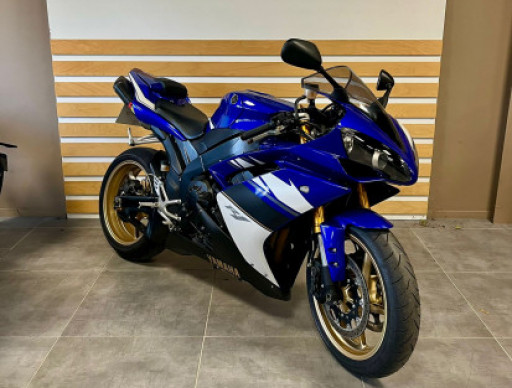 YAMAHA  YZF R1