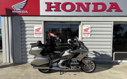 HONDA GL 1800 GOLDWING DCT