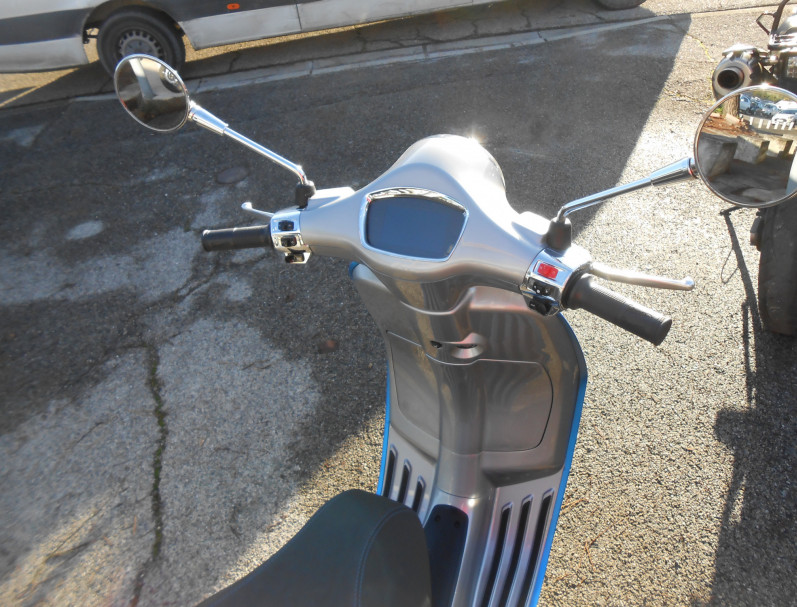 VESPA PRIMAVERA ELETTRICA 70 KM/H permis 125