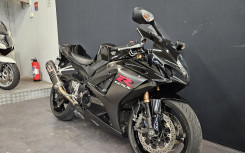 SUZUKI GSXR 1000 1° MAIN REVISEE ET GARANTIE !