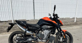 KTM 890 DUKE