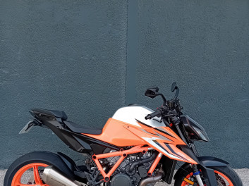 KTM 1290 SUPER DUKE R EVO