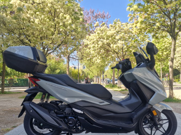 HONDA NSS FORZA 350 TOP BOX