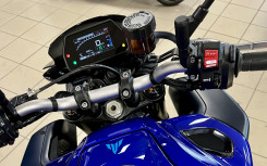 YAMAHA MT-10