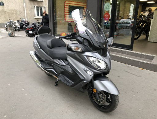 SUZUKI BURGMAN 650 EXECUTIVE ABS