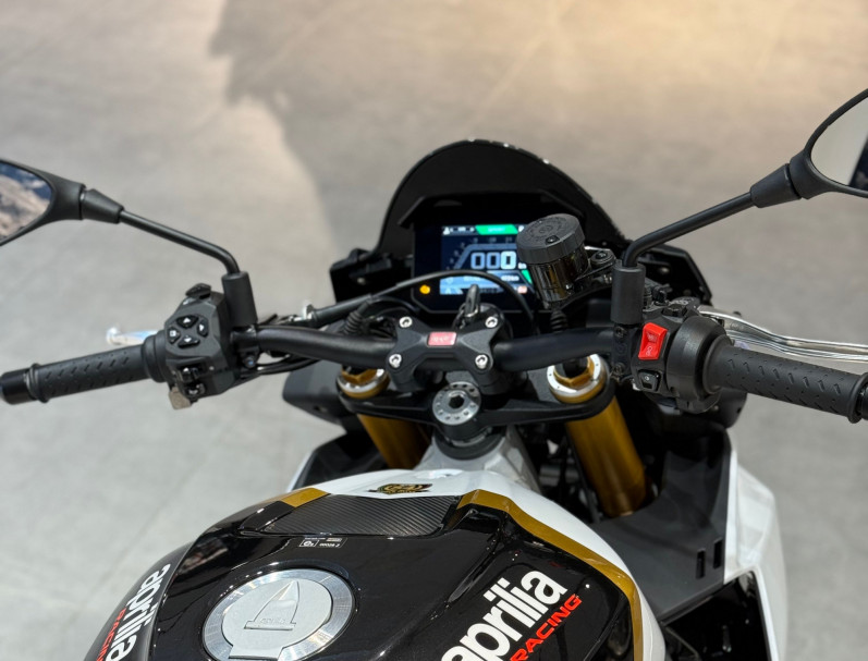 APRILIA - Tuono V4 Factory ULTRA GOLD - Occasion