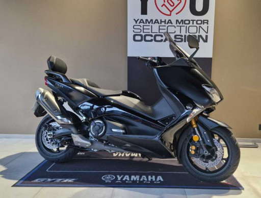 YAMAHA XP T-MAX 530 DX garantie 12 mois