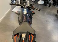 KTM 890 DUKE R
