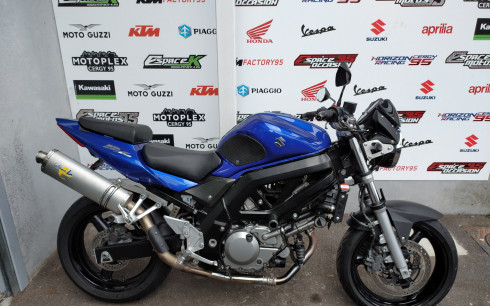 SUZUKI SV 650 A2 (34 CV) OU "FULL")