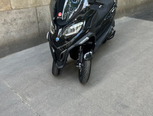 PIAGGIO MP3 400 HPE ABS ASR GARANTIE 4 ANS