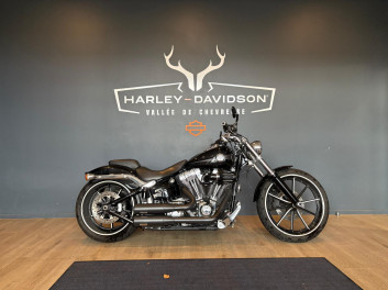 HARLEY-DAVIDSON SOFTAIL BREAKOUT 1690