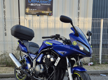 YAMAHA FZ6 600 FAZER