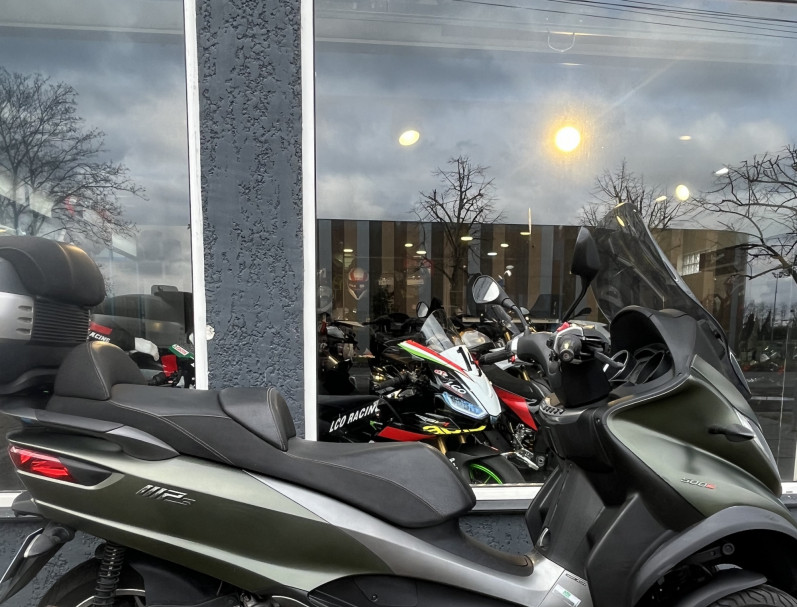 PIAGGIO MP3 500 LT