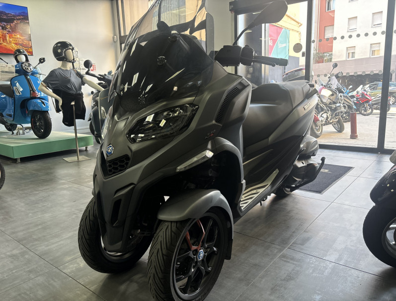 PIAGGIO MP3 530 HPE EXCLUSIVE