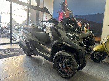PIAGGIO MP3 530 HPE EXCLUSIVE