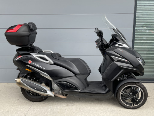 PEUGEOT METROPOLIS 400