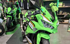 KAWASAKI ZX4RR PACK PERF