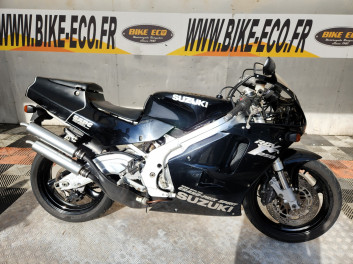 SUZUKI 250 RGV "GRAND PRIX SPIRIT" BLACK EDITION 1991 11236 KMS 7490€ (REF63035)