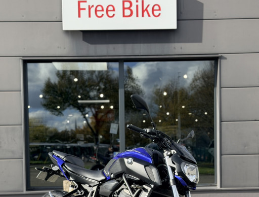 YAMAHA MT-07 A2