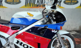 HONDA VFR 750 R RC30 (63008)