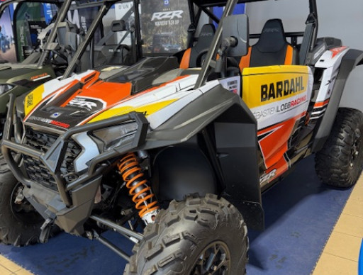 POLARIS RZR XP 1000