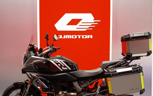 QJ MOTOR SRT 600 SX Touring