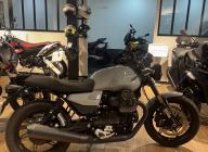 MOTO GUZZI V7 sport 2025