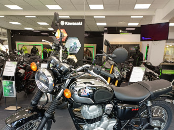 KAWASAKI MEGURO 250 S1  ( w 230 ) 