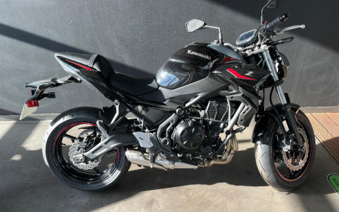 KAWASAKI Z 650