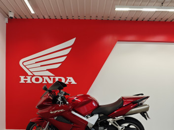 HONDA VFR 800 VTEC