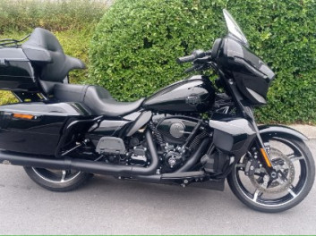 HARLEY-DAVIDSON TOURING STREET GLIDE 1923 ULTRA