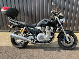 YAMAHA XJR 1300