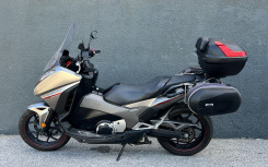 HONDA INTEGRA 750