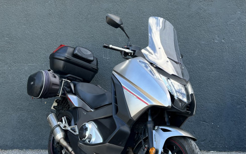 HONDA INTEGRA 750