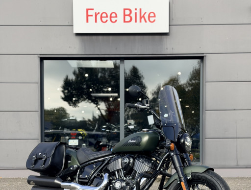 INDIAN CHIEF BOBBER DARK HORSE