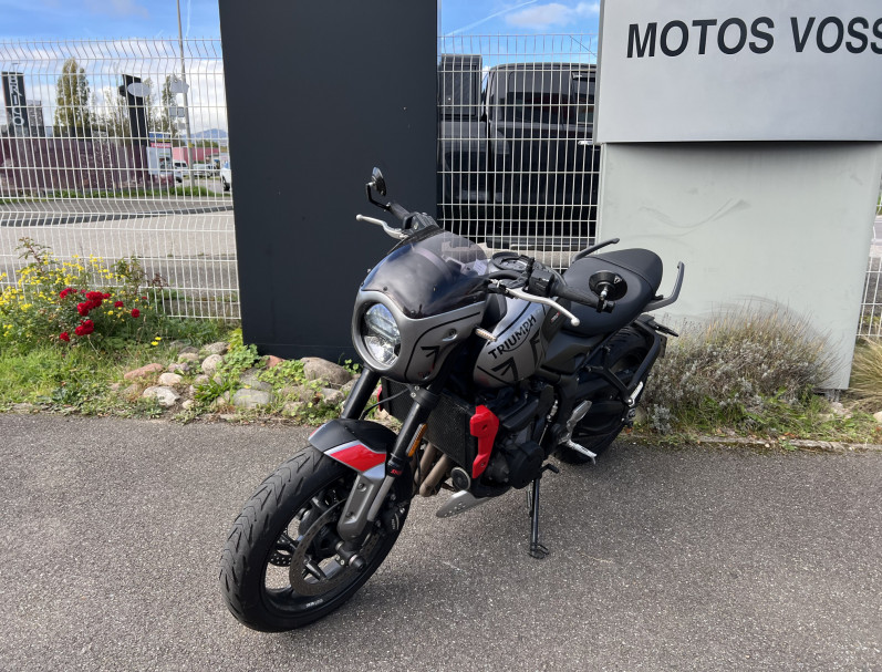 TRIUMPH TRIDENT 660 A2