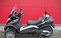PIAGGIO MP3 500