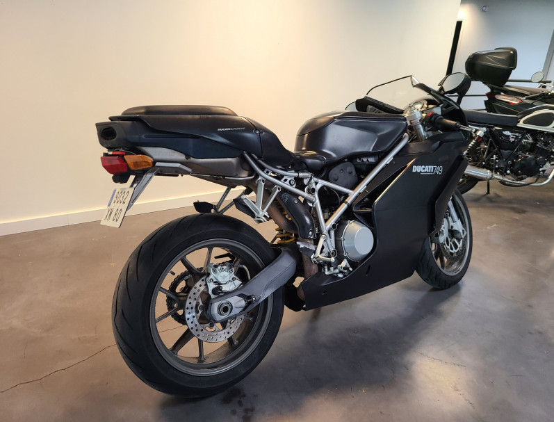 DUCATI 749 DARK
