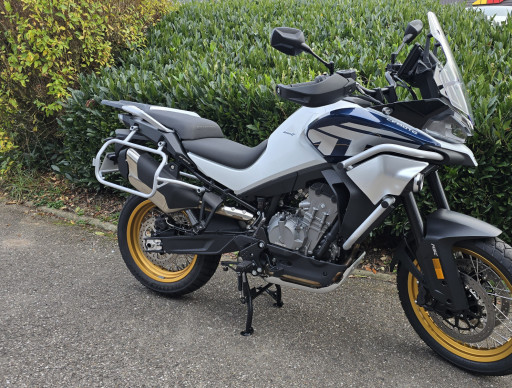 Trail CF MOTO 800 MT Explore bridable A2 motor54