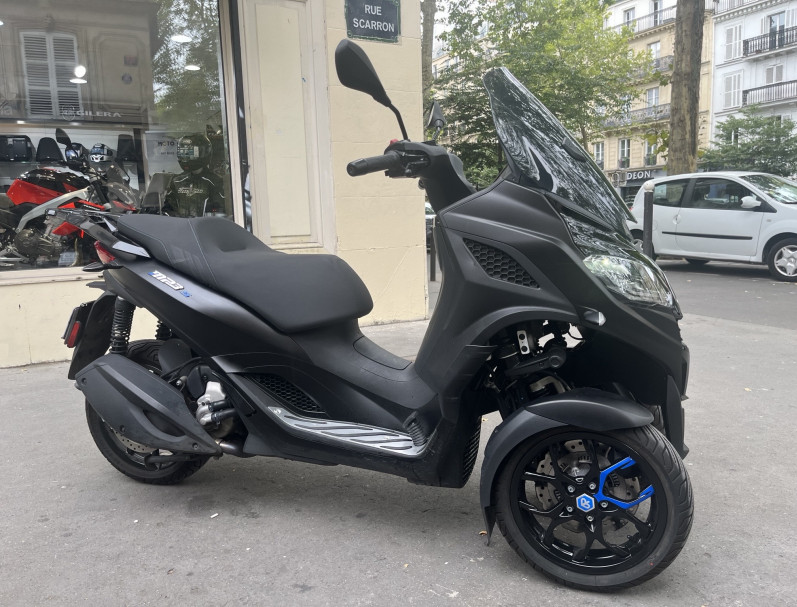 PIAGGIO MP3 310 HPE SPORT - NOIR MAT - 1ER MAIN