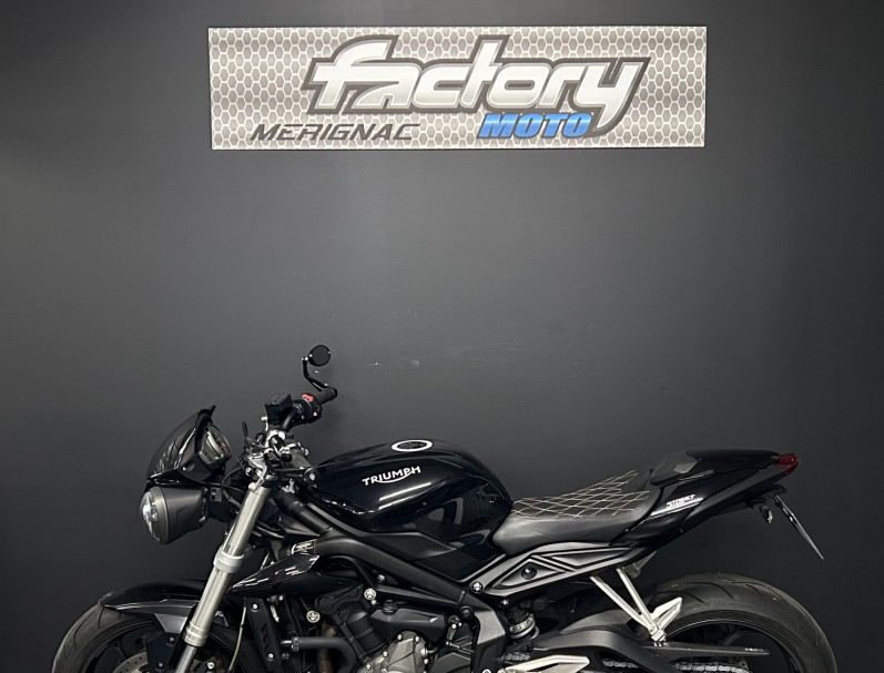 TRIUMPH STREET TRIPLE 660 S A2