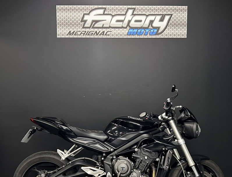 TRIUMPH STREET TRIPLE 660 S A2