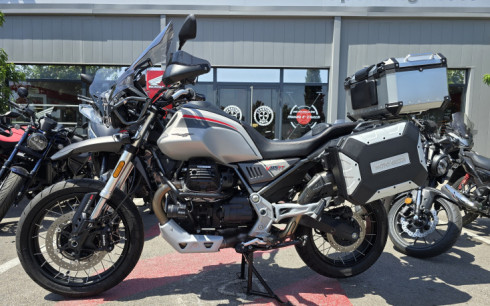 MOTO GUZZI V85 TT TRAVEL
