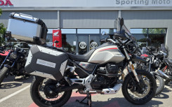 MOTO GUZZI V85 TT TRAVEL