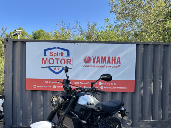 YAMAHA XSR 700 LEGACY