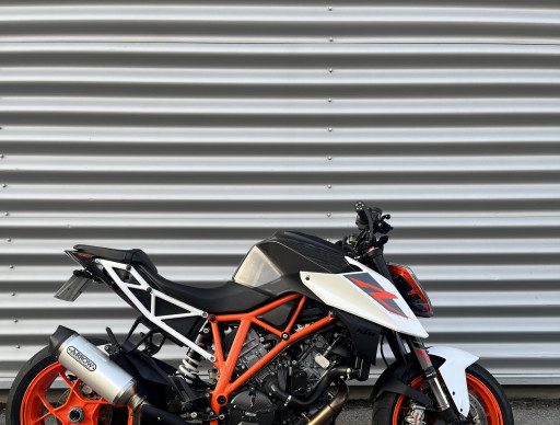 KTM 1290 SUPER DUKE R