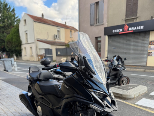 KYMCO CV3 550