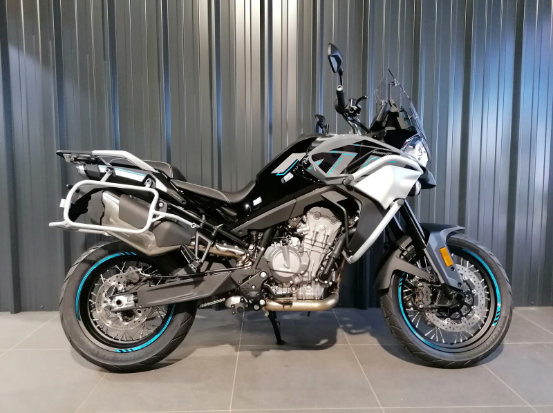 CF MOTO 800 MT Sport + / 140€ PAR MOIS / DSN MOTOS 47