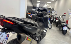 YAMAHA T-MAX 560